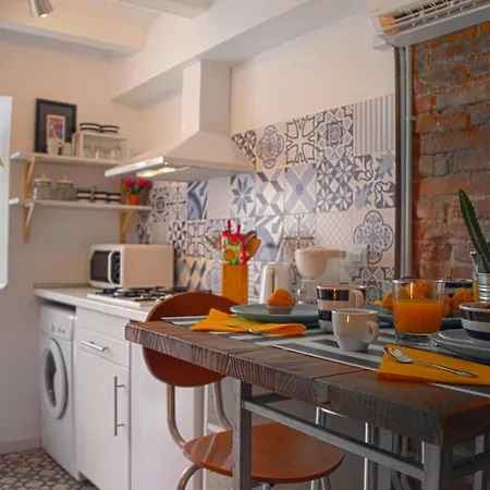 Casa Tortilla Sant Antoni Апартаменты Барселона